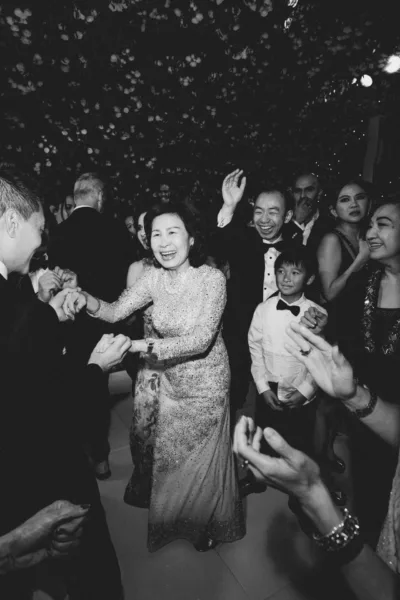 Hotel-Bel-Air-Wedding-Praya-Lundberg-and-Quoc-Cao-189