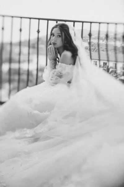 johnandjoseph-photography-yana-v254-0221
