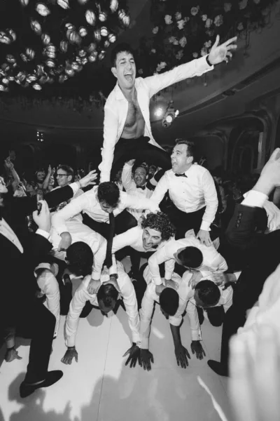 sadie-jonathan-beverly-hills-hotel-wedding-184