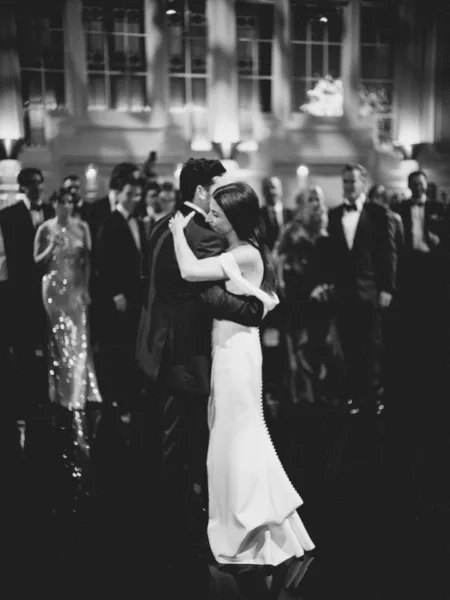 stephanie-jordan-new-york-city-wedding-cipriani-082